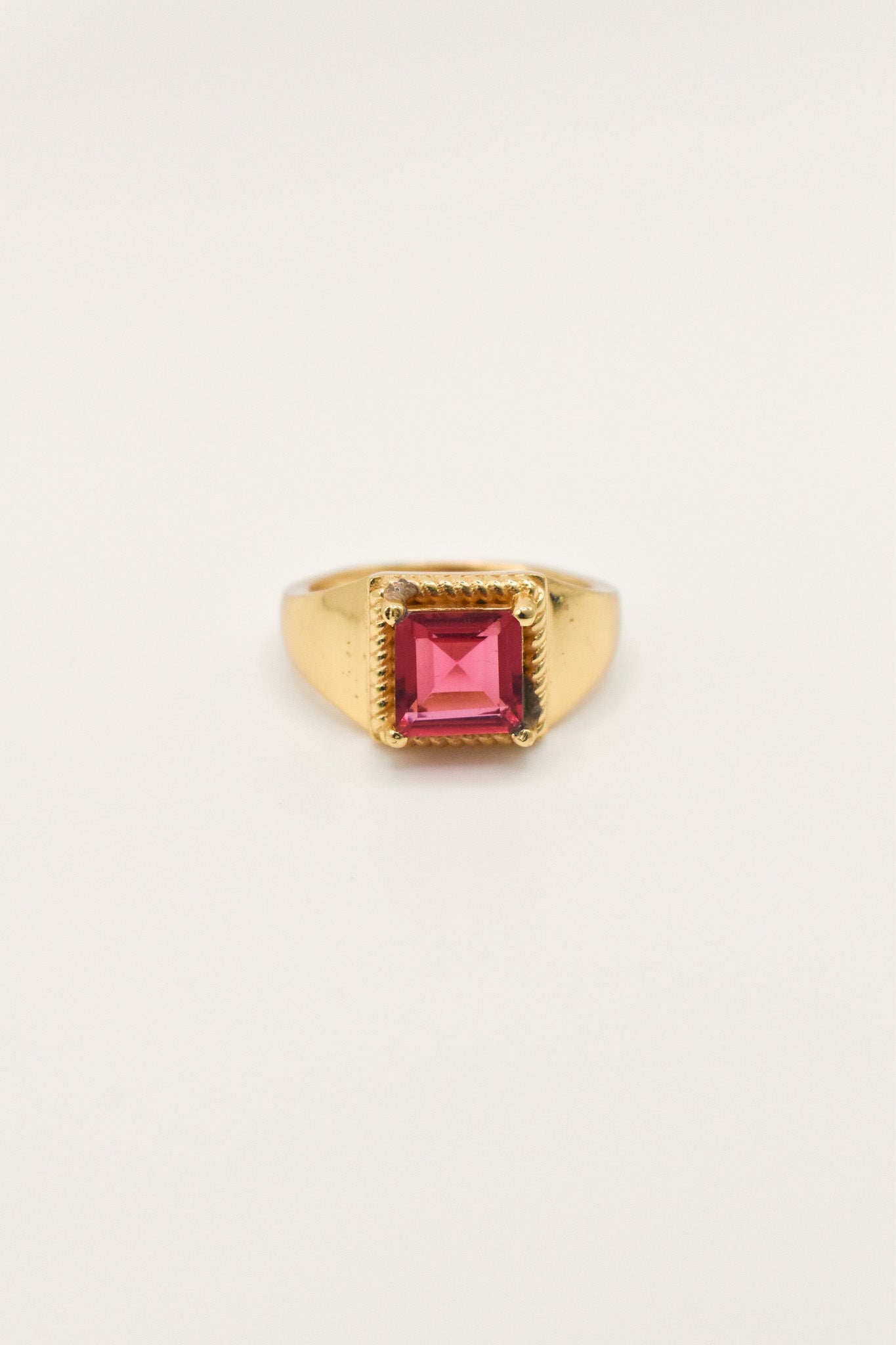 Ophealia Ring - Pink - SAMPLE