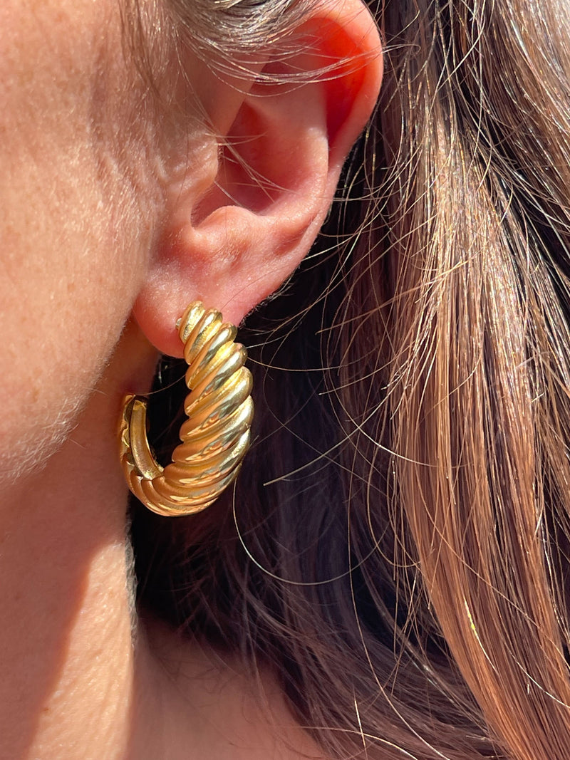 Esme Twist Hoops - Gold