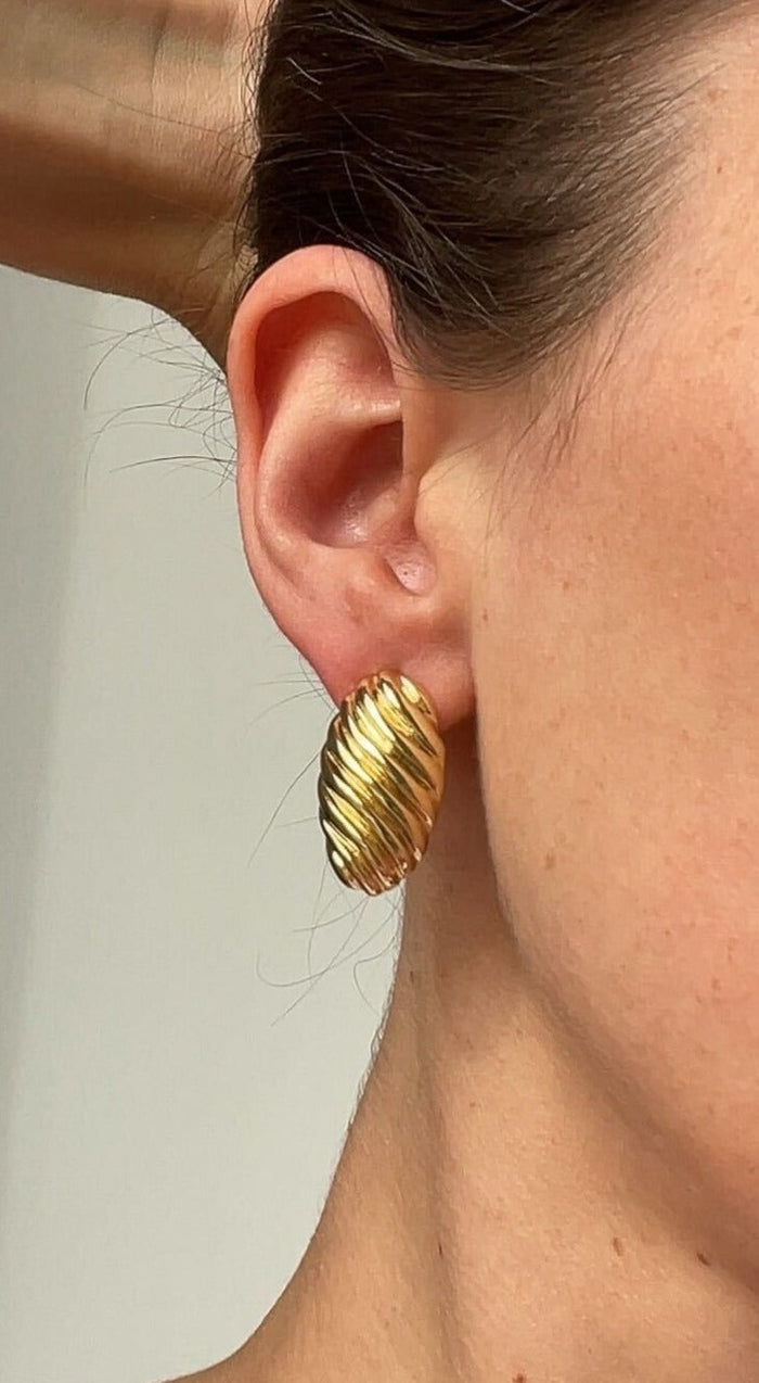 Baguette Earrings - Gold