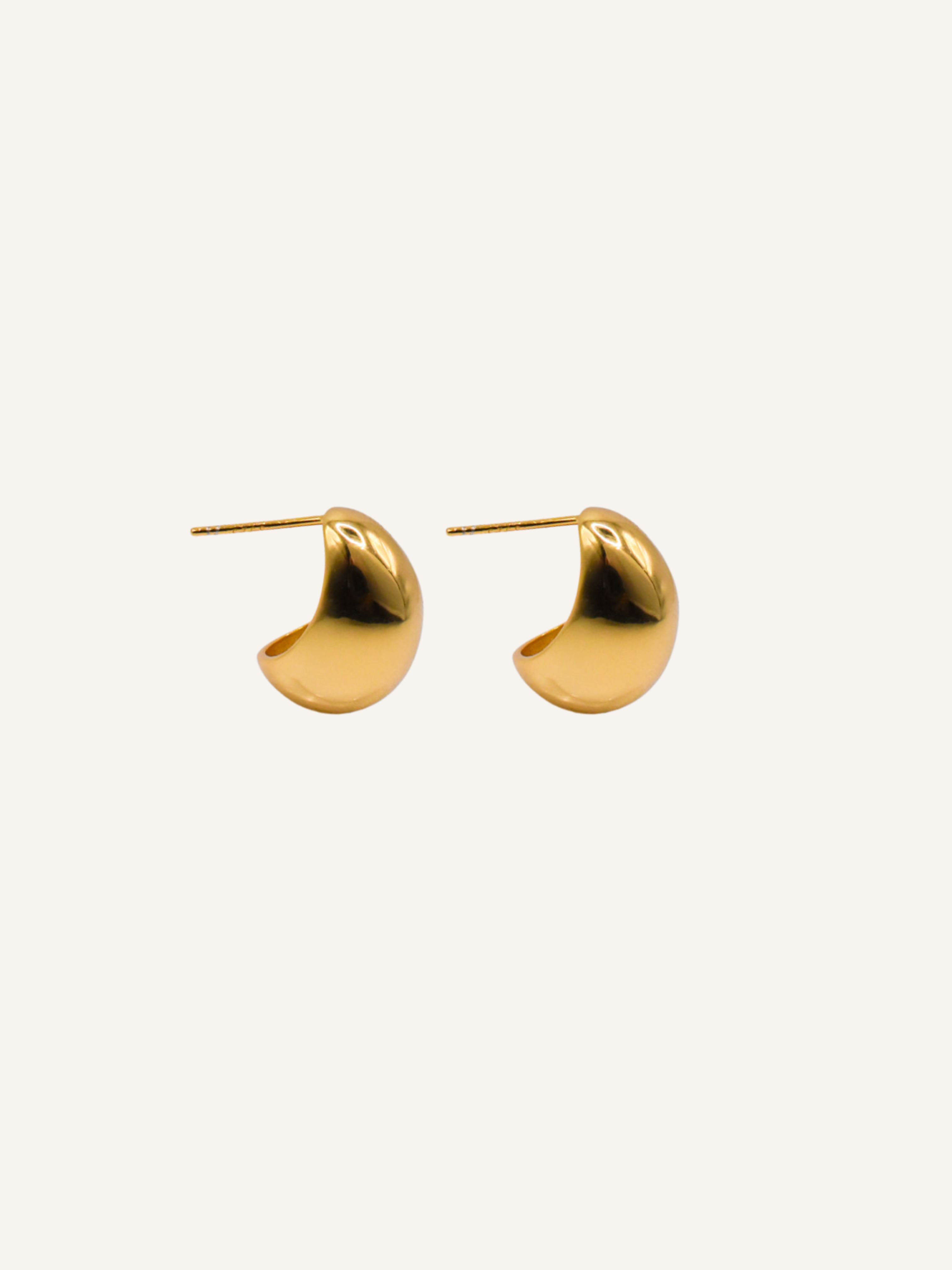 14KT Gold Huggie Earrings | Dogeared